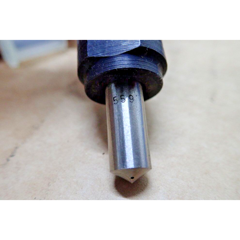 0445110298 Bosch Einspritzdüse Injektor Volvo C70 S80 XC60 2.4 D 30777 0445110298 Bosch Einspritzdüse Injektor Volvo C70 S80 XC60 2.4 D 30777